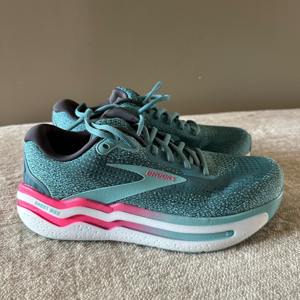 Brooks Women's Ghost Max 2